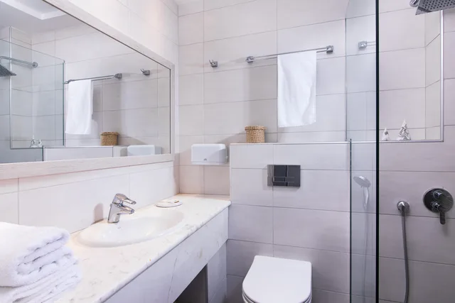 غرفة بسرير مزدوج بإطلالة على الحديقة، Alexandros Palace Hotel and Suites 10/10