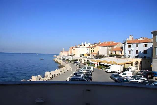 غرفة كومفورت بإطلالة على المدينة، Hotel Piran 2/2