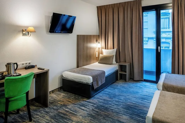 غرفة ثلاثية بثلاثة أسرّة بشرفة، Hotel Panorama 1/6