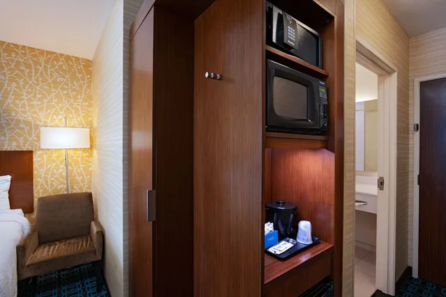 جناح بسريرين كوين مع أريكة لذوي الإعاقة، Fairfield Inn & Suites by Marriott Houston Richmond 3/3