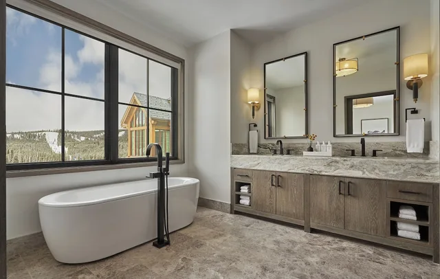 3 Bedrooms, Grand, Peak, Residence, 3 Double Beds، Montage Big Sky 2/2