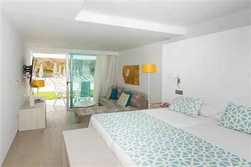 جناح جونيور بشرفة، Santa Monica Suites 1/1
