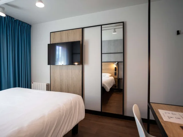 غرفة قياسية بسرير مزدوج، Ibis Hotel Saint Lo 7/10