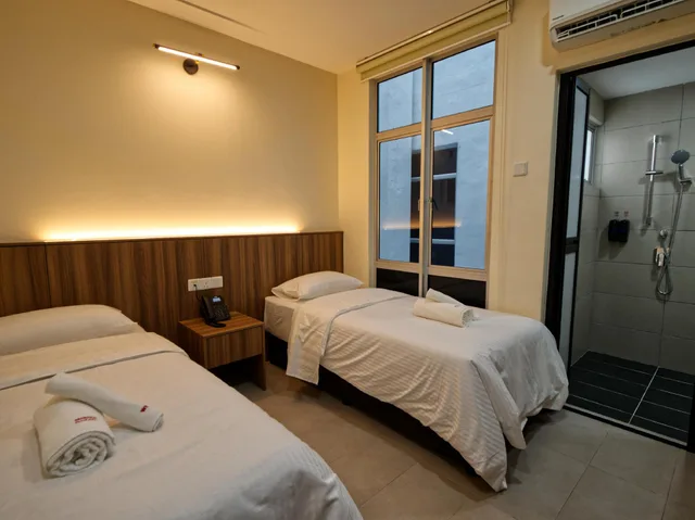 غرفة قياسية بسريرين منفصلين، Weiss Hotels Kepong Baru 1/1