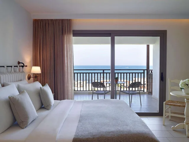 Deluxe, Sea Front، Creta Maris Resort 1/7