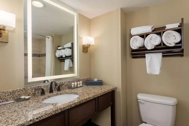 Family Suite, Deluxe, La Quinta Inn Suites Pigeon Forge 4/7
