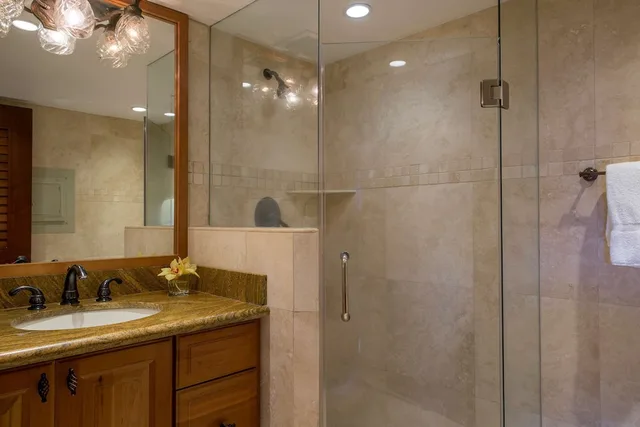 Premium, King Bed, Ocean Front، Aston Mahana at Kaanapali 3/3