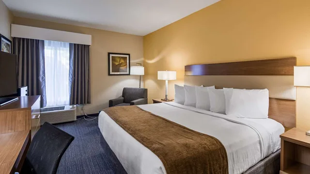 غرفة بسرير كينج، Best Western North Attleboro / Providence Beltway 1/9