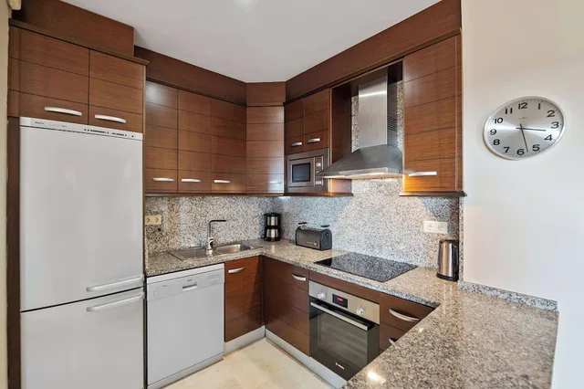 3 Bedrooms, Plus, Premium, Suite, 1 Queen and 1 Single Bed, Sea View, Hot Tub، Wyndham Grand Costa del Sol 9/9