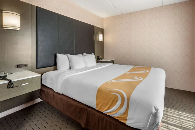 جناح بسرير كينج، Quality Inn Montgomeryville-Philadelphia 2/3