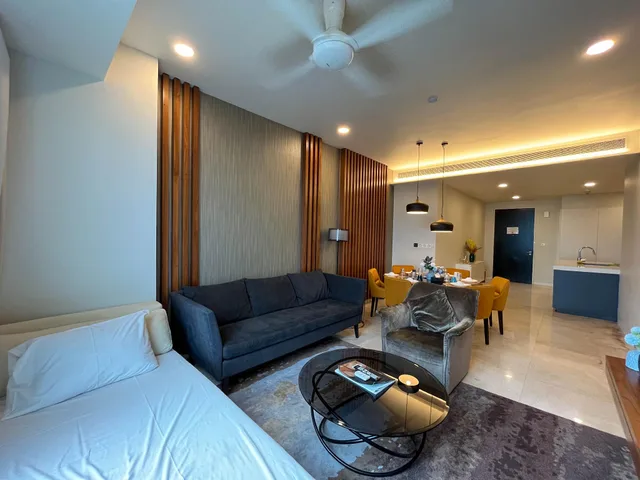 2 Bedrooms, Spectacular, Suite, Twin Towers View، Tropicana The Residences KLCC by Luxury Suites 1/2
