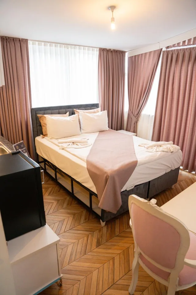 غرفة ديلوكس ثلاثية، Pearl Hotel Istanbul 2/6