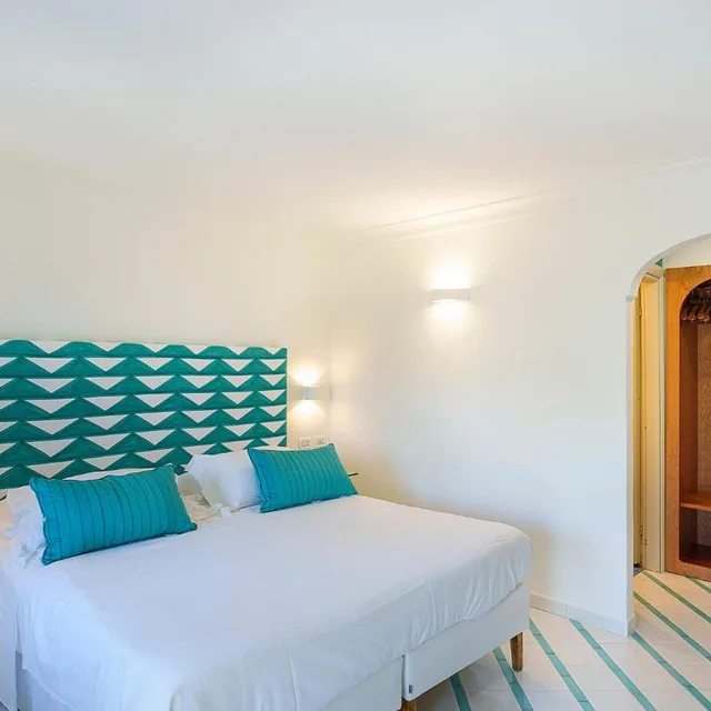 Junior Suite, Garden View, Continental Mare 3/10