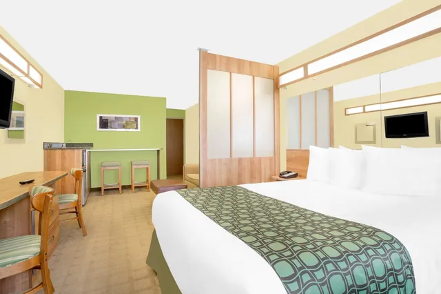 جناح بسرير كوين لذوي الإعاقة، Microtel Inn Suites By Wyndham Tuscumbia Muscle Shoals 6/10