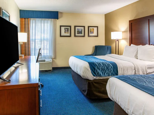 غرفة بسريرين مزدوجين، Comfort Inn Piketon near Fairgrounds 1/5