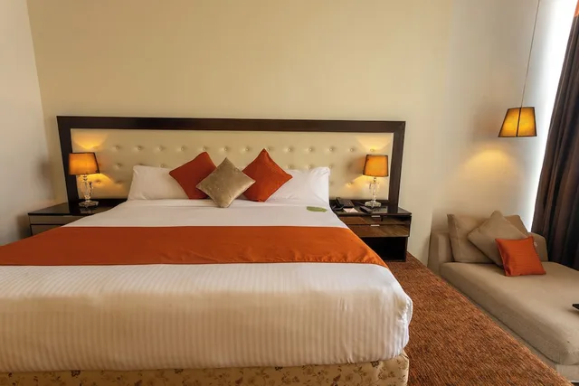 غرفة ديلوكس بسرير كينج بحوض استحمام، Hotel Himalaya Pvt Ltd 6/10