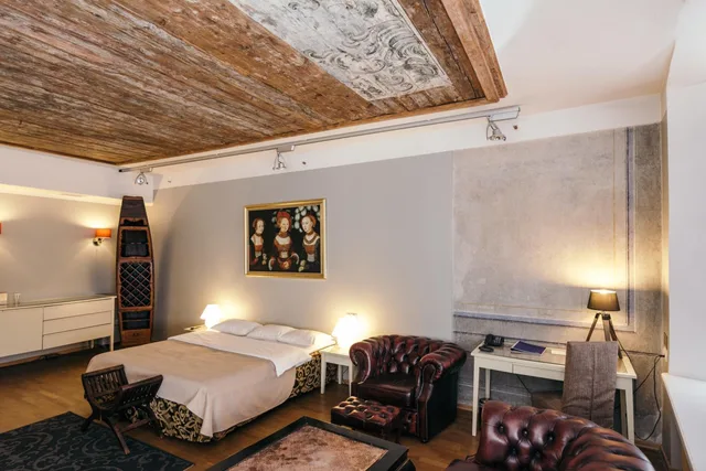 جناح تنفيذي، Merchants House Hotel 2/10