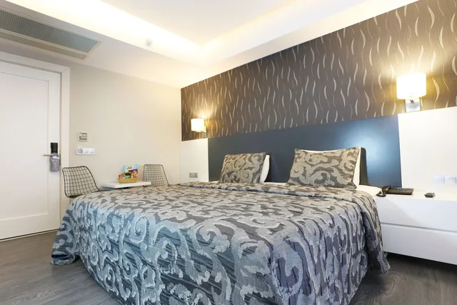 غرفة ديلوكس بسرير كينج، Riva Hotel Alsancak 2/8