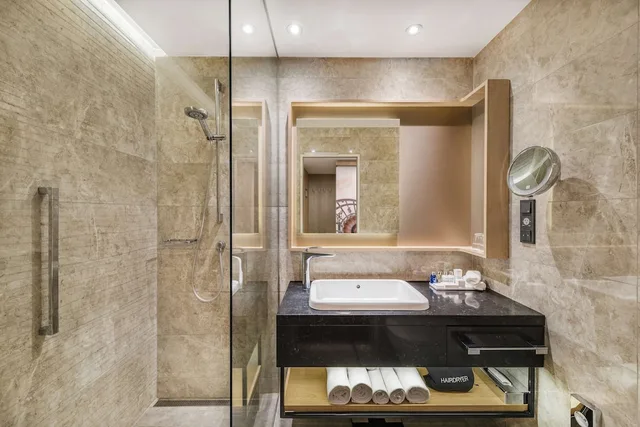 غرفة سوبيريور بسرير كينج في طابق مرتفع، Radisson Blu Beke 5/5