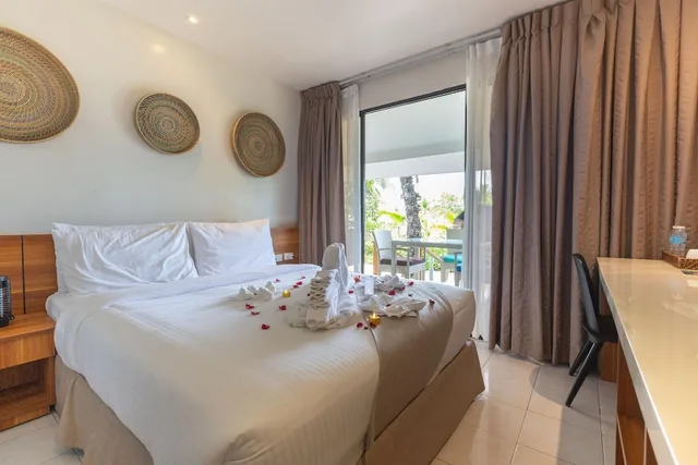 فيلا بسرير كينج بإطلالة على الحديقة، Golden Sands Destination Resorts 1/9