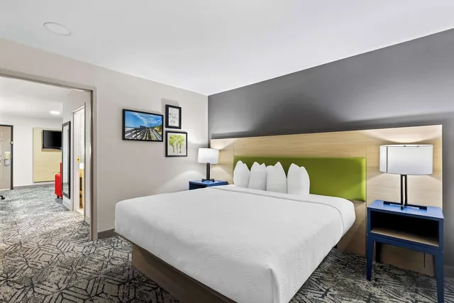 جناح بسرير كينج، Country Inn Suites By Radisson Savannah I 95 North Ga 2/6