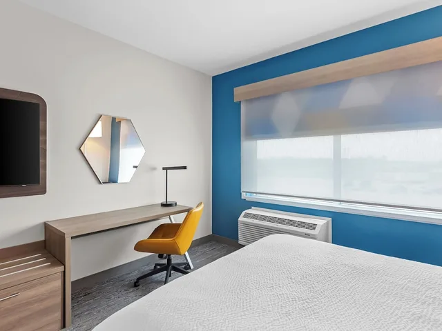 غرفة قياسية بسرير كوين لذوي الإعاقة، Holiday Inn Express Peotone 8/10