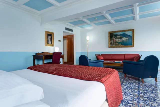 Suite, Lloyd's Baia Hotel 1/4