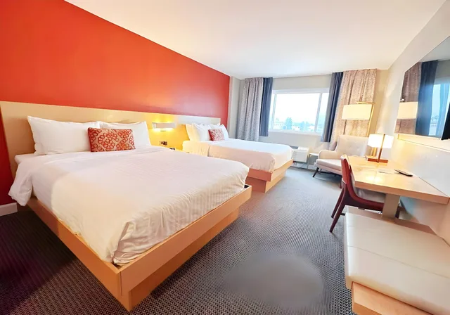 غرفة قياسية بسرير مزدوج، Lincoln Hotel Monterey Park Los Angeles 1/1