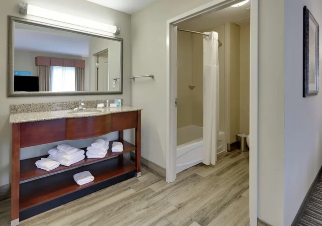 جناح بسريرين كوين مع أريكة، Hampton Inn & Suites Southern Pines-Pinehurst 4/4