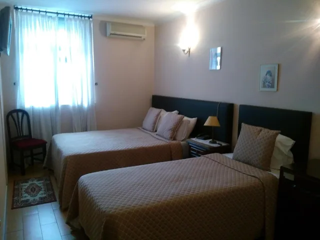 غرفة ثلاثية، Hotel Mira D Aire 1/2