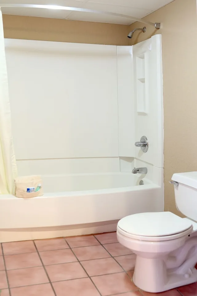 Efficiency, 2 King Beds, Kitchen, Ground Floor، Creekstone Inn 4/4