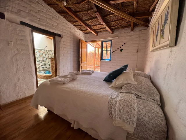 Room, Single, King Bed, Double or Single Bed, Private Bathroom، Ruka Zen Lodge 4/6