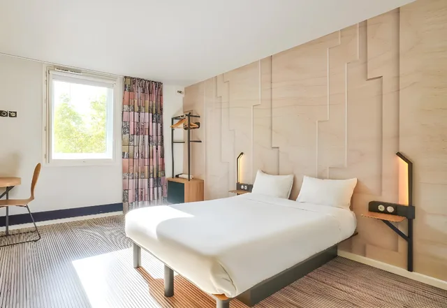 غرفة كلاسيكية بسرير كوين، B&B HOTEL Paris Malakoff Parc des Expositions 1/1