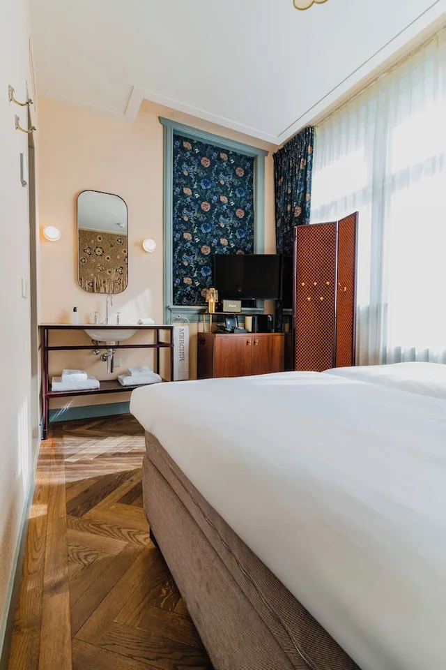 غرفة كومفورت بسرير مزدوج، Hotel Mercier 6/10