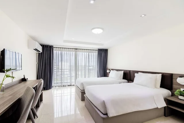 Superior, Twin Beds, SureStay By Best Western Iconic Suvarnabhumi 1/3