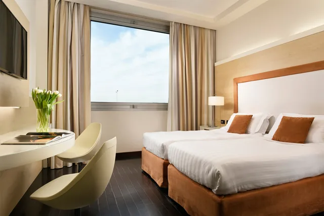 غرفة قياسية مفردة بسرير مزدوج، City Style Hotel La Favorita 1/3