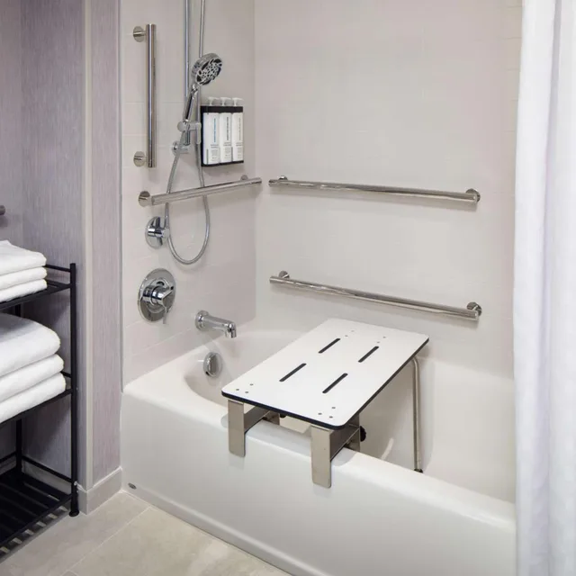 غرفة بسريرين كوين مع أريكة بحوض استحمام لذوي الإعاقة، Hyatt Place Boise/Meridian 2/3