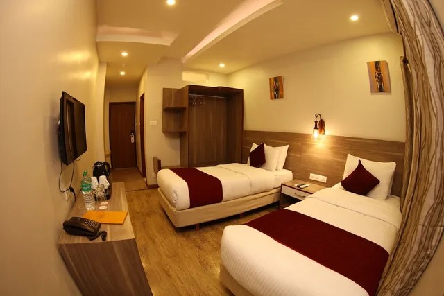 غرفة قياسية بسريرين منفصلين، Hotel Arts 1/2