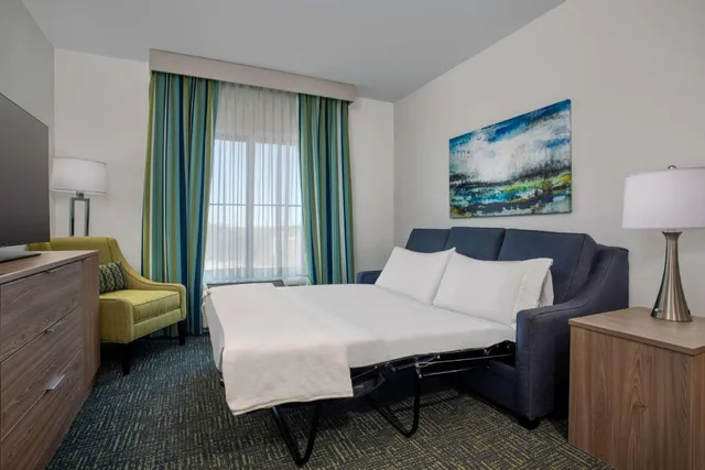 1 Bedroom, Boardroom, Suite, King Bed، Homewood Suites by Hilton Davidson 4/9
