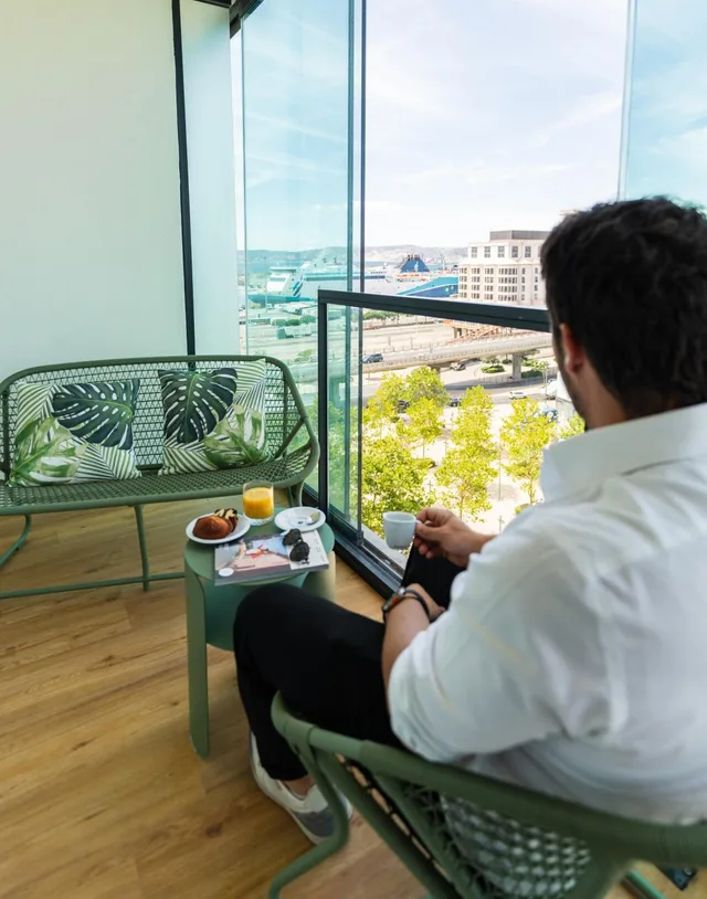 جناح سوبيريور بسرير كوين بشرفة، Novotel Suites Marseille Centre Euromed 6/8