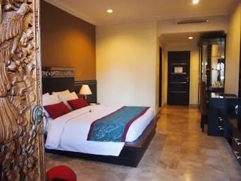 2 Bedrooms, Super, Deluxe, Double Bed, 2 Bathrooms، Puri Dewa Bharata Hotel and Villas 1/2