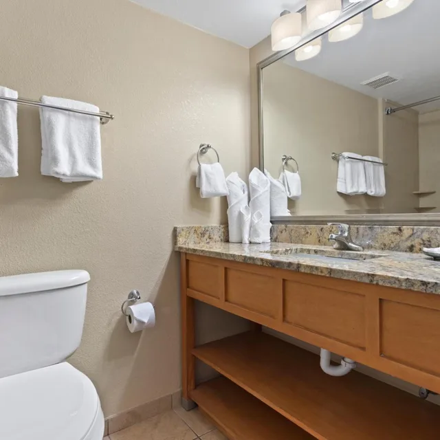 غرفة قياسية بسرير كوين، Nautilus Inn 10/10