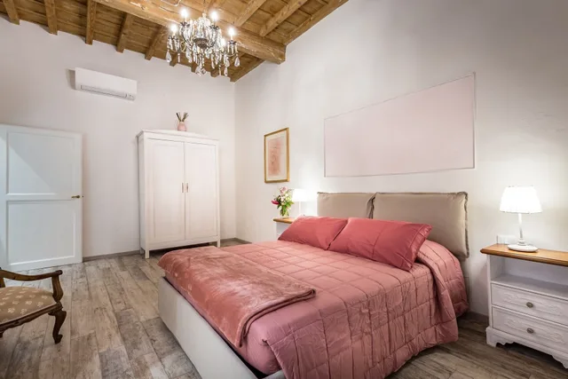 شقة كومفورت بسرير كوين مع أريكة، Arno Apartment B 7/10