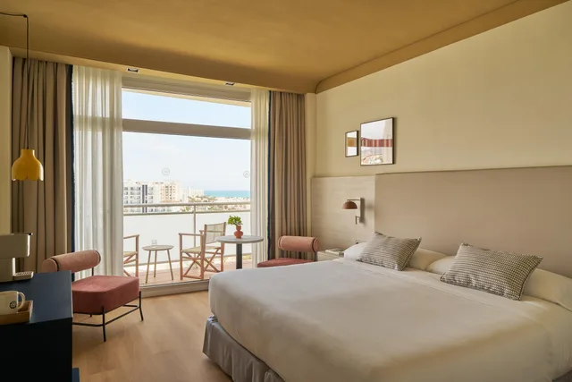 Deluxe, Double Bed, Sea View, Balcony or Terrace، Hotel Riviera Costa del Sol 1/1