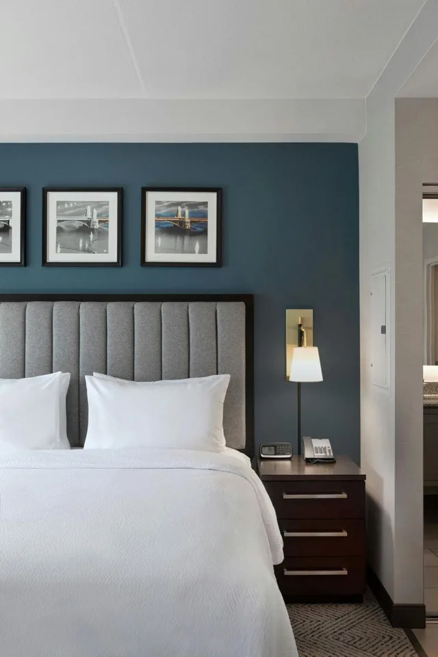 جناح استوديو بسرير كينج مع أريكة بحوض استحمام لذوي الإعاقة، Residence Inn By Marriott Boston Back Bay Fenway 5/10