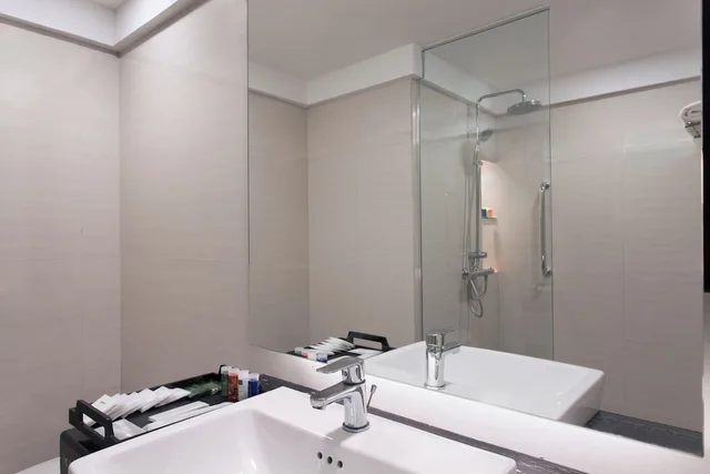 غرفة ديلوكس بسرير مزدوج، AIHO Hotel Medan 2/3