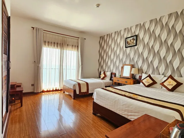 Deluxe, Queen Bed, Sea View, Venus Hotel - Massage & Sky Bar 1/6