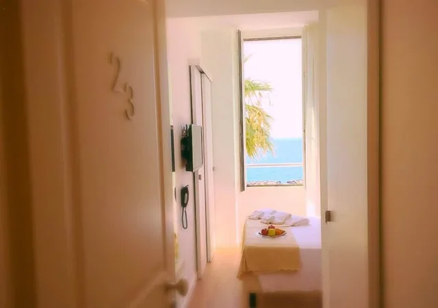 غرفة كومفورت بسرير مزدوج، Sanremo Luxury Suites 5/5
