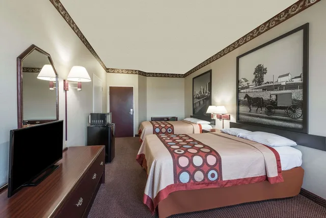 غرفة بسرير كينج لذوي الإعاقة، Super 8 by Wyndham Harrisburg Hershey North 3/5