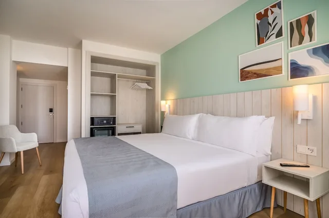 غرفة سوبيريور بسريرين منفصلين، Barcelo Ponent Beach 8/10